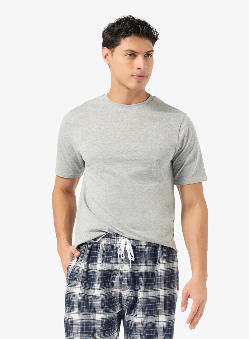 Robert Wood  Regular fit tee and Pant set for Men | Best Price UAE